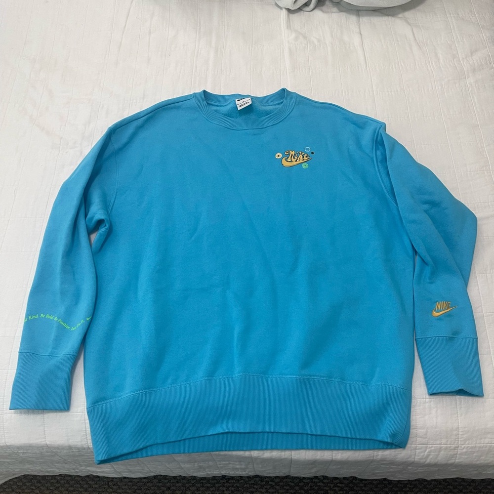 Nike Men's Blue Crewneck